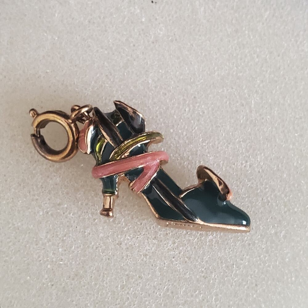 Kenneth J Lane‎ KJL High Heel Shoe Charm Green Enamel with Calla Lilly Accent